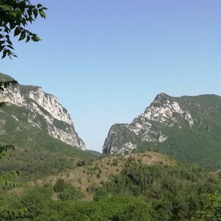 Madonna Di Frasassi - Casa Vacanze Daire Genga  Dış mekan fotoğraf